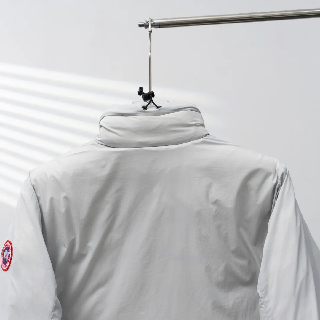 P880 CANADA GOOSE丨Canada Goose 5079 single zipper sleeve logo stand collar down jacket color: gray and white size: S-XXL